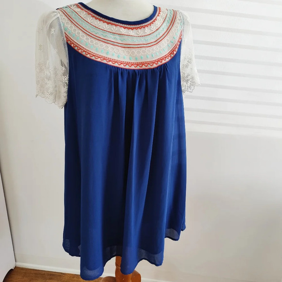 Umgee Dress Turquoise Blue Lace Sleeves / Size Small - Picture 2 of 6